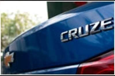 Cruze sets new crash safety standards
