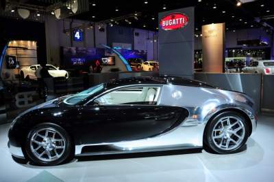 Bugatti reveals special edition Veyrons for the Middle East
