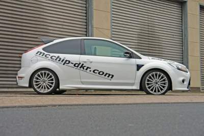 Ford Focus RS tuned to 401bhp by McChip