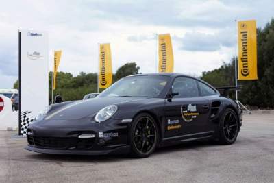9ff builds the world's fastest Porsche 911