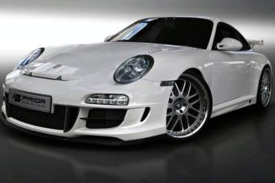 Porsche 911 GT3 gets a new design kit from Prior Design