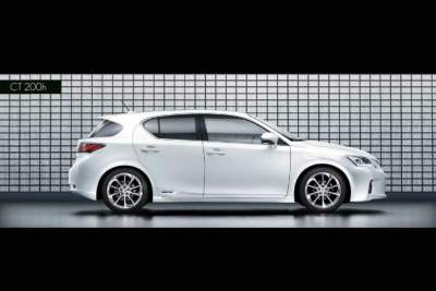 Lexus releases photos of the CT200h