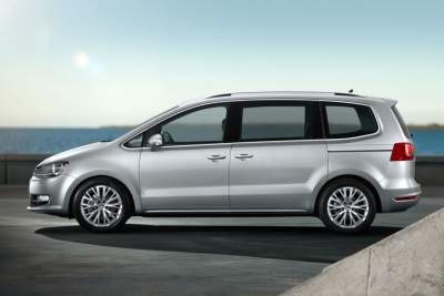 Volkswagen unveils the new Sharan