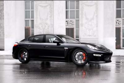 Porsche Panamera gets a new bodykit from TopCar