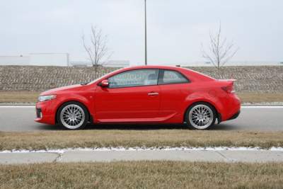 Kia launches Forte Koup SX-R in Canada