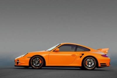 Porsche 911 Turbo receives a new performance kit from 9ff