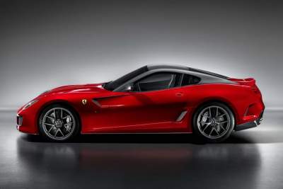 Ferrari launches the 599 GTO