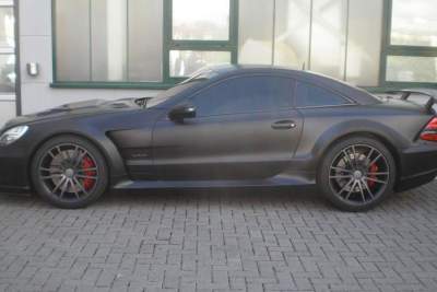 Brabus produces the Vanish, based on the Mercedes-Benz SL65 AMG Black Series