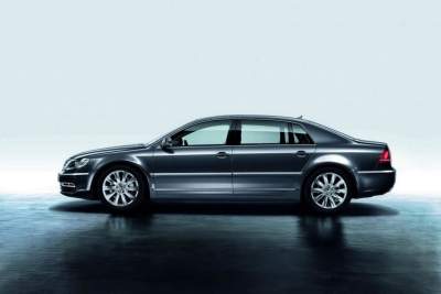 Volkswagen gives the Phaeton a facelift