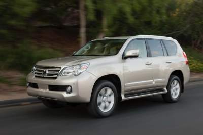 Toyota resumes sales of Lexus GX460 after recall