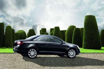 Volkswagen introduces the Eos Exclusive Edition