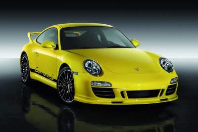 Porsche 911 gets a set of new accessories