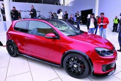 Volkswagen Golf GTI Excessive previews future sports package