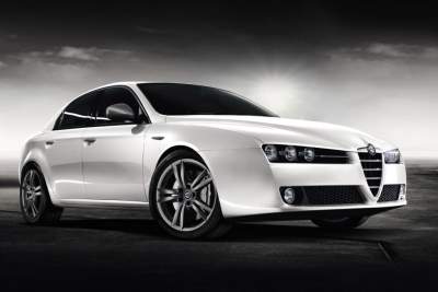 Alfa Romeo 159 gets minor updates for 2010