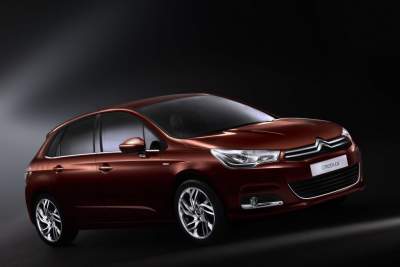 Citroen pulls the wraps off the new C4