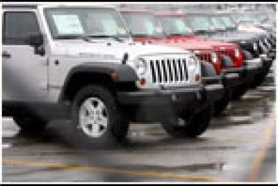 Chrysler recalls yet more vehicles as problems mount