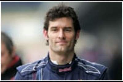 Webber continues racing for Red Bull