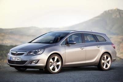 Opel unveils the new Astra Sport Tourer