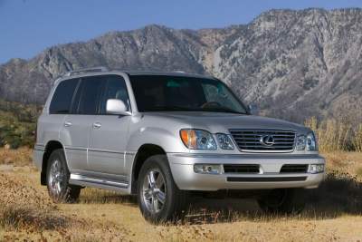 Toyota announces yet more recalls due to defective steering components