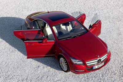 Mercedes-Benz releases pictures and details of the new CLS