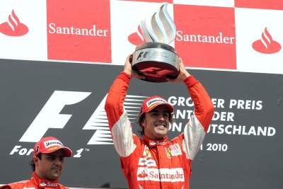 Alonso roars back into the title clash after Monza