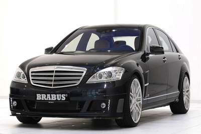 Oh my! Brabus releases the world's fastest 4-door saloon