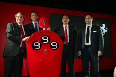 Shanghai in Red to celebrate the 999th Ferrari client in China