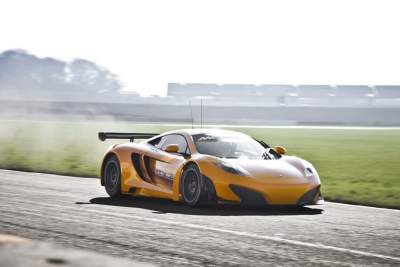 McLaren MP4-12C GT3 racer revealed