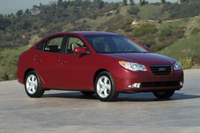 Hyundai Elantra recalled for airbag issues
