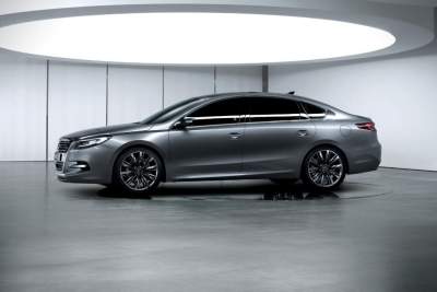 Renault Samsung SM7 concept previewed
