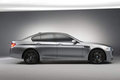 BMW M5 Concept officially unveiled