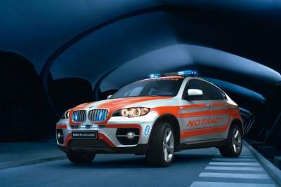 BMW unveils fleet of emergency vehicles at RETTmobile 2011