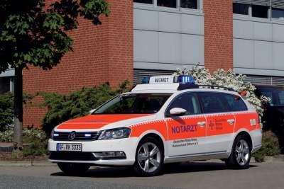 Volkswagen Sharan and Passat Variant emergency vehicles at RETTmobil 2011