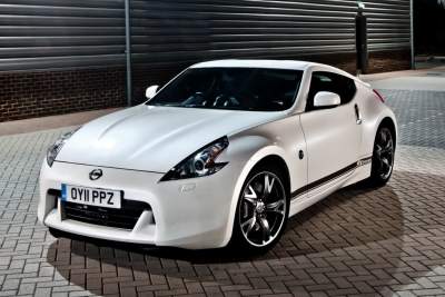 Nissan 370Z GT released in the UK