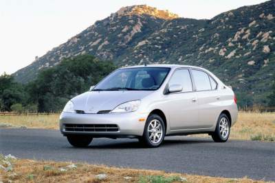 Toyota Prius recalled for steering wheel problems