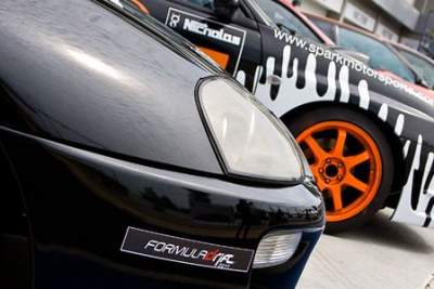 MyCarForum members witness tarmac burning at Formula Drift 2011