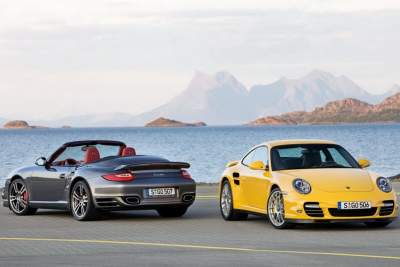 Porsche 911 recalled for faulty wheel hubs