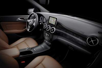 Mercedes-Benz previews the next B-Class' interior