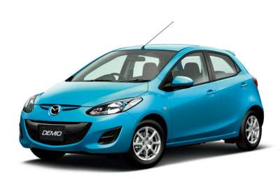 Facelifted Mazda2 smashes sales targets in Japan