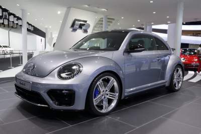 Volkswagen Beetle R Concept points towards performance Beetle