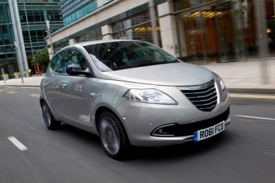 Chrysler Ypsilon released
