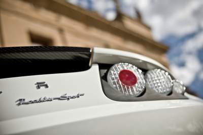 Tesla to launch all-new Roadster in 2014