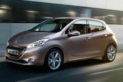 Peugeot 208 pictures leaked