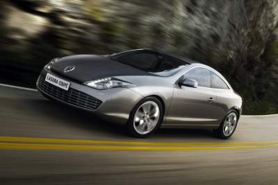 Renault updates the Laguna Coupe