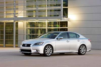 Lexus releases hybrid variant for GS model