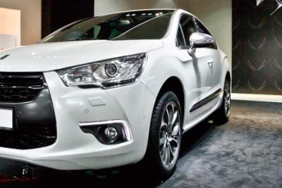 Citroen extends its DS line with the DS4