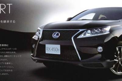 Photos of facelifted Lexus RX leaked