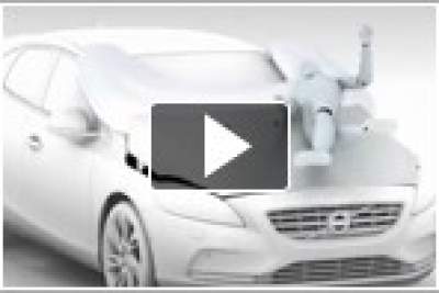 Volvo debuts external airbag for pedestrian protection