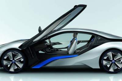 BMW's i8 hybrid sportscar gets lighter and more powerful