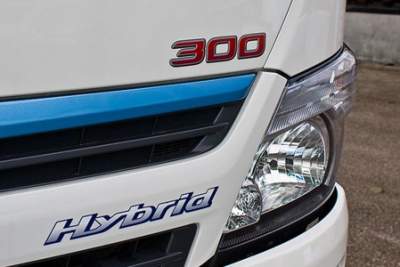 Hino spearheads hybrid technology for commercial vehicles